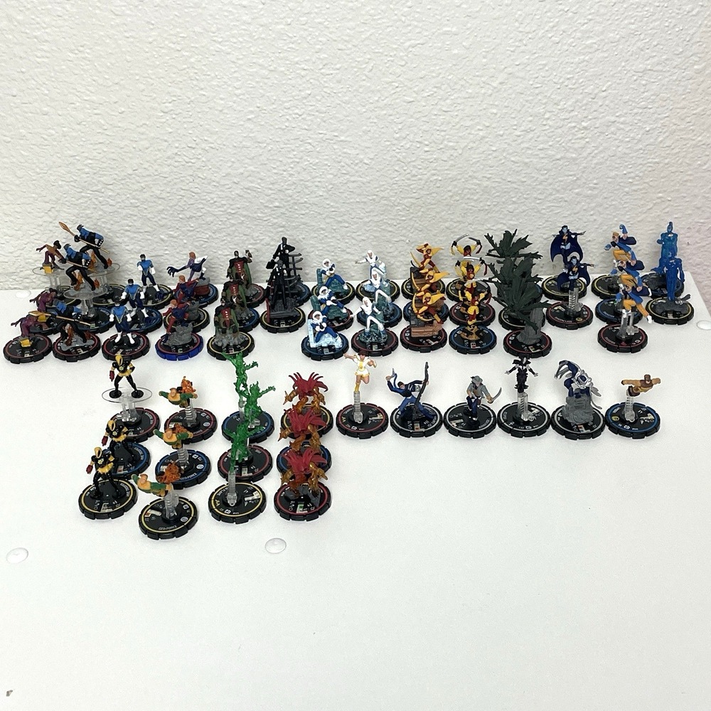 Heroclix Collateral Damage Lot 57 Figures DC Universe Miniatures Game Pieces